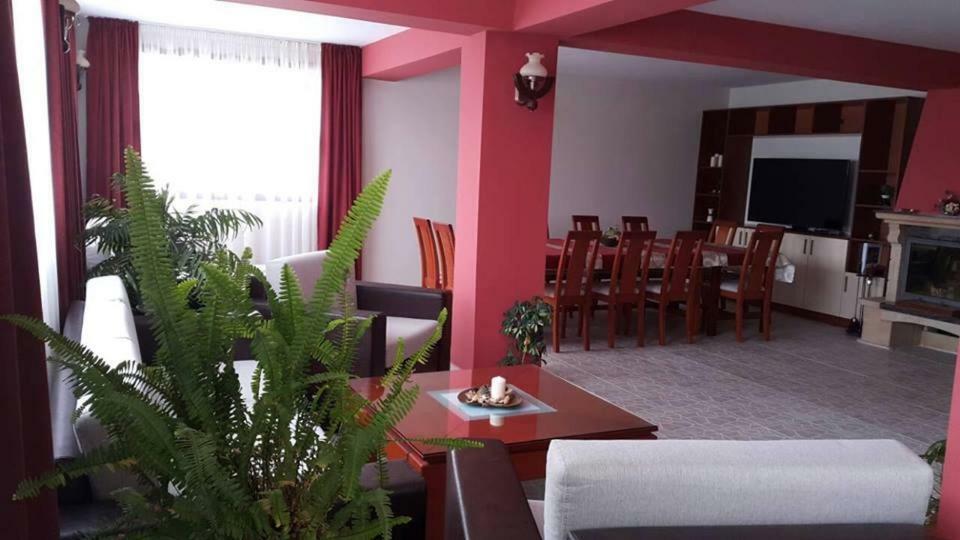 Holiday Home Paulovnia أسباروخوفو المظهر الخارجي الصورة
